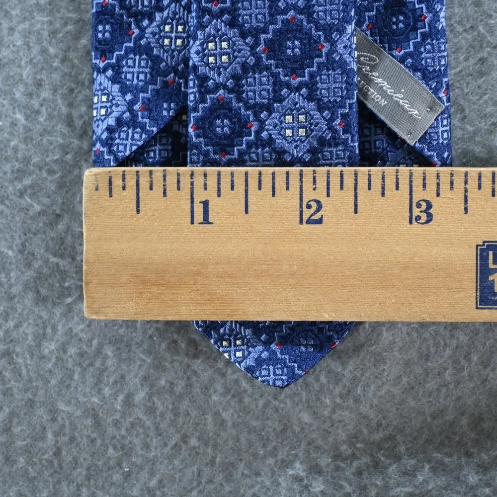 Daniel Cremieux Mens Signature Collection Silk Geometric Medallion Tie Blue OS